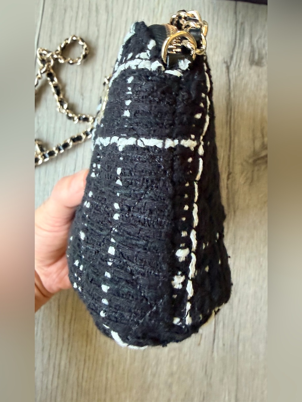 Chanel Makeup Black & White Tweed Handbag w Gold Hardware New in Box Full Set - Picture 5 of 13